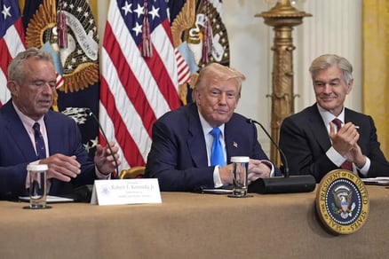 250731-donald-trump-mehmet-oz-robert-kennedy-mn-0855-b62853