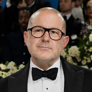 gear-jony-ive-openai-AP25141660380307