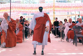 robotmonk